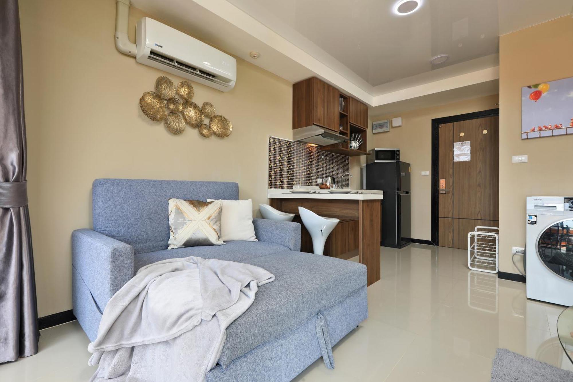 Naiharn Sea By Capital Pro *