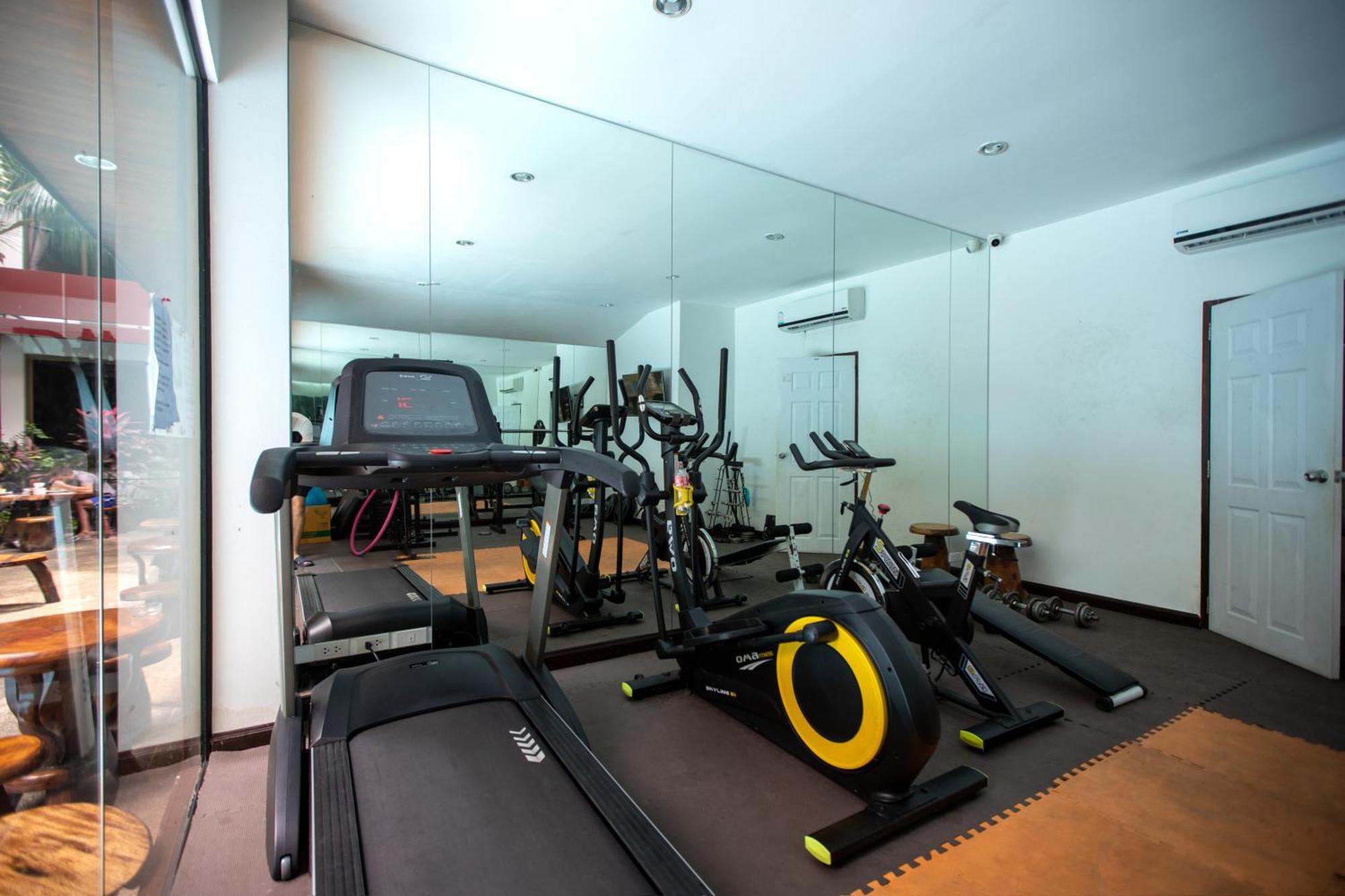 Naiharn Sea By Capital Pro Apartment *